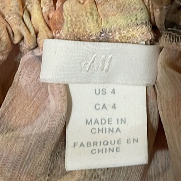 H&M Peach Floral Crop top.  Size S.  4/6 - Picture 5 of 7